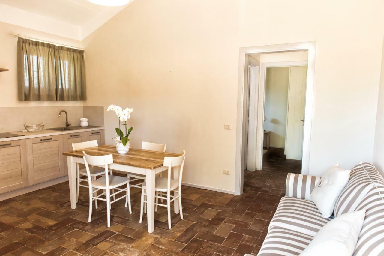 Agriturismo Poderedodici Orbetello Esterno foto